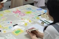 クレヨンでふんわりアートを描こう